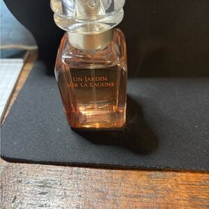 Un Jardin Sur La Lagune Fragrance